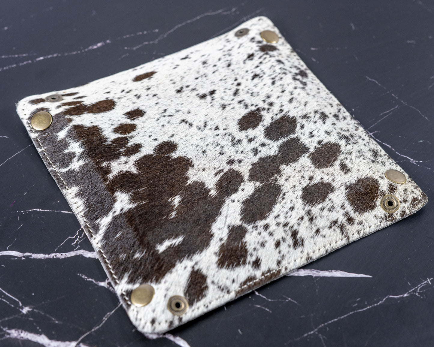 COWHIDE LEATHER TRAY - jewelry storage keys