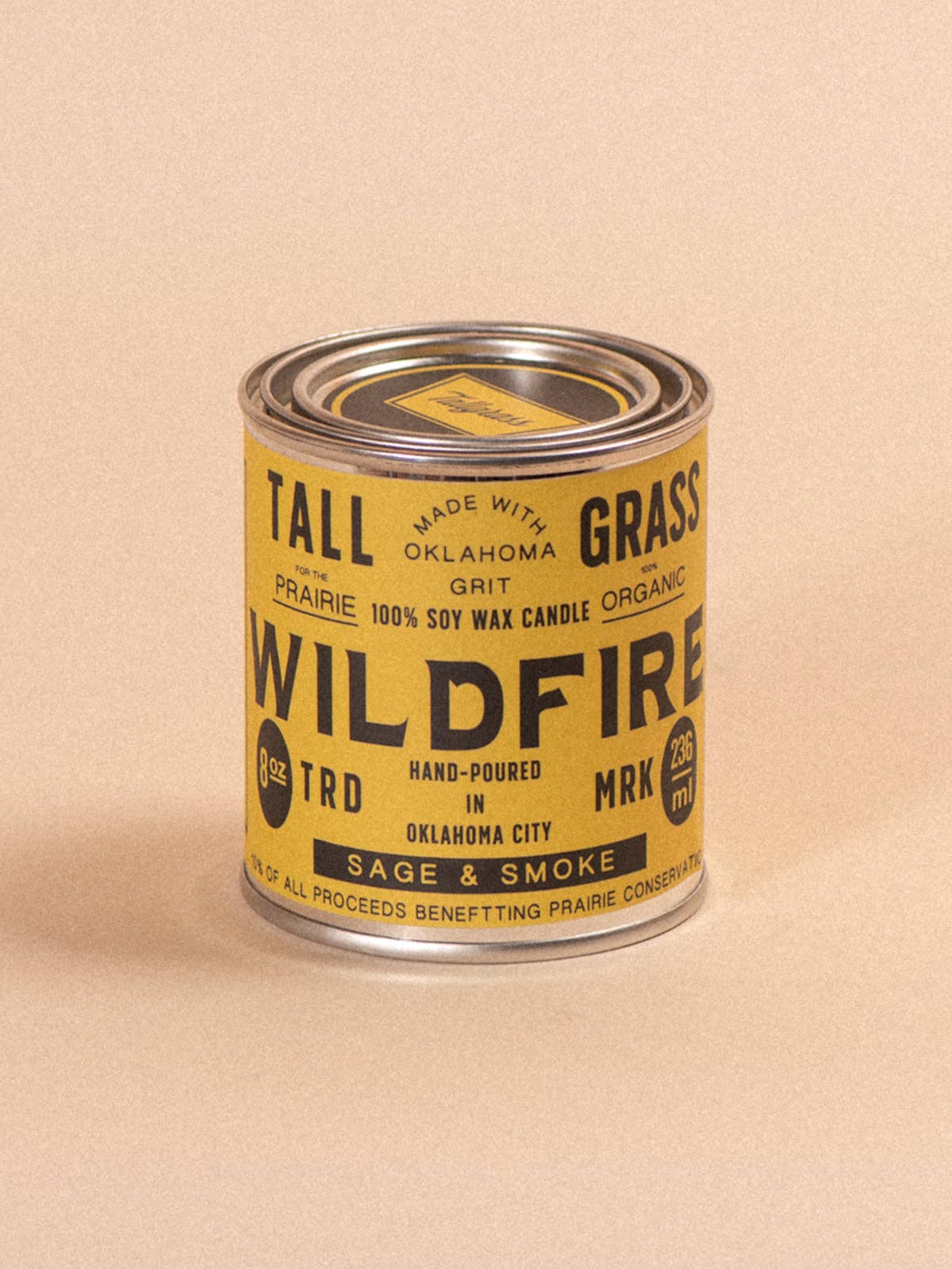 Wildfire soy candle, detail view